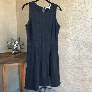 Easy LBD! Chelsea & Violet